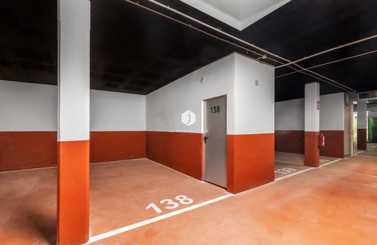 Resale - Apartment / flat -
Torrevieja - Costa Blanca