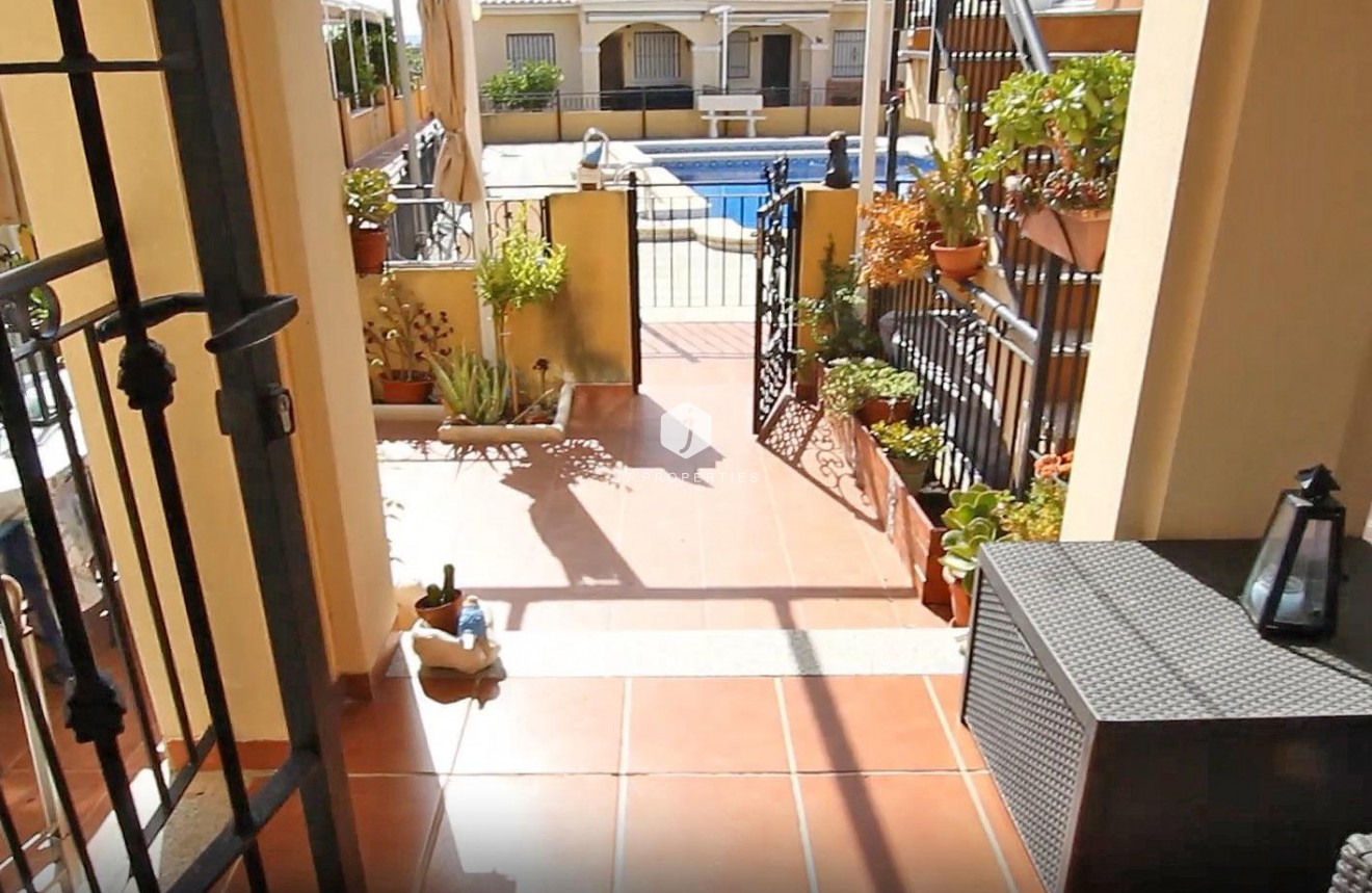 D'occasion - Bungalow -
Guardamar del Segura - 03140