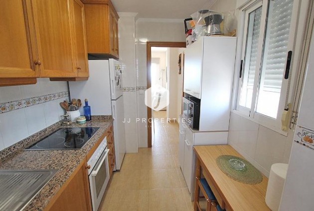 D'occasion - Appartement -
Guardamar del Segura - Avenida del Puerto