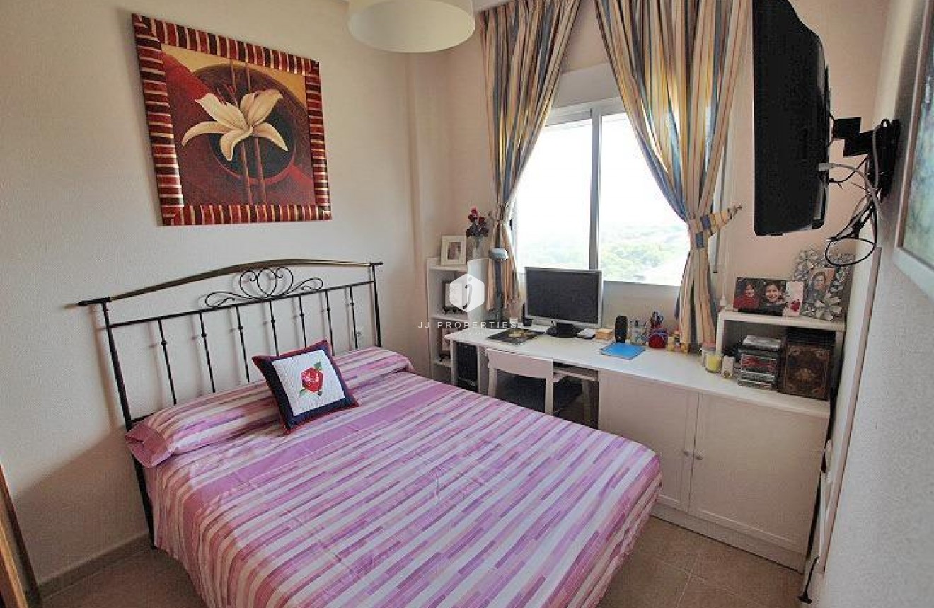 D'occasion - Appartement -
Guardamar del Segura - Avenida del Puerto