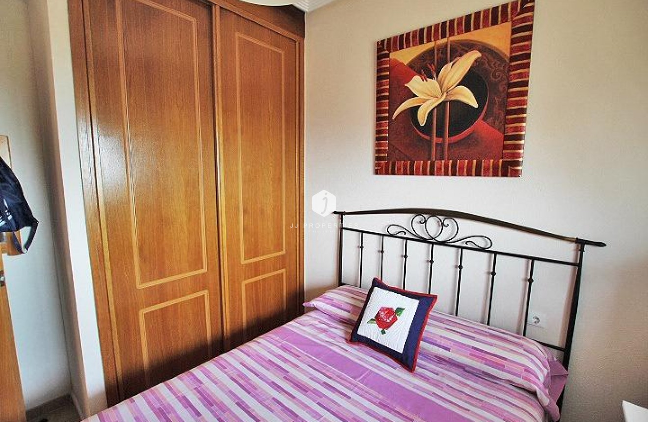 D'occasion - Appartement -
Guardamar del Segura - Avenida del Puerto