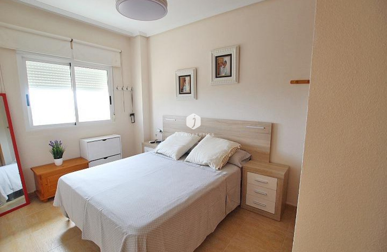 D'occasion - Appartement -
Guardamar del Segura - Avenida del Puerto