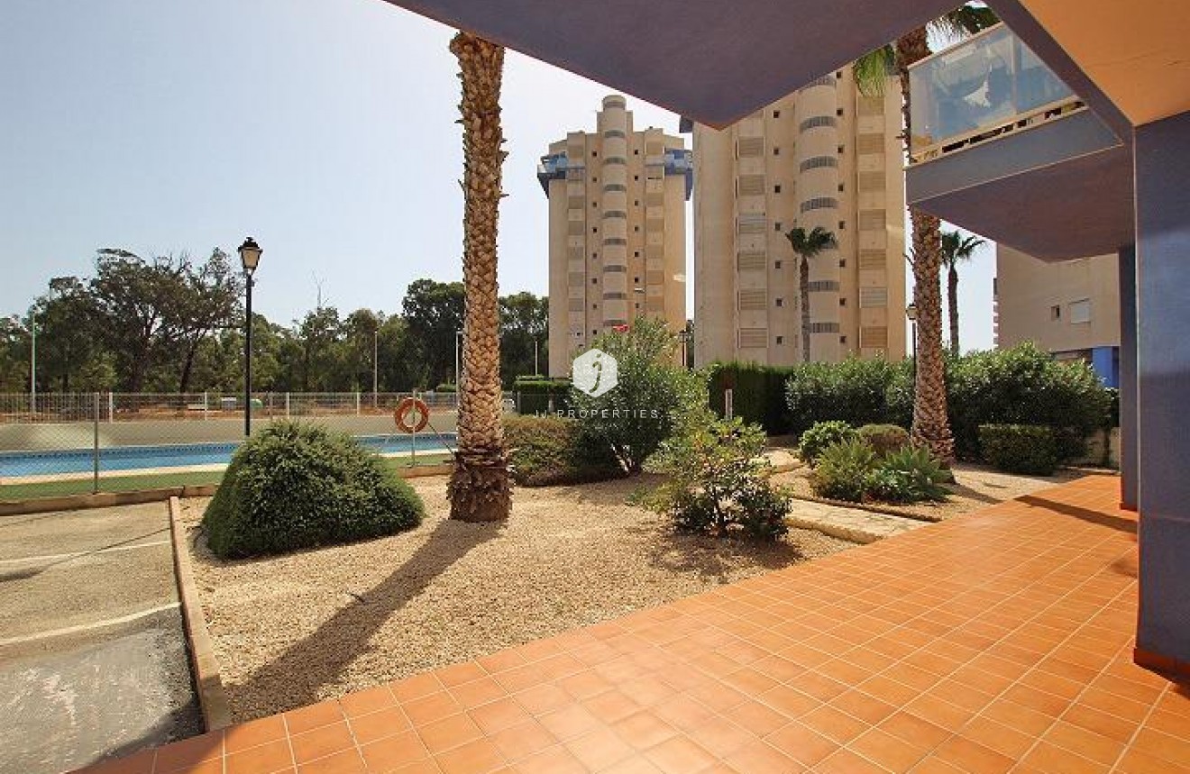 D'occasion - Appartement -
Guardamar del Segura - Avenida del Puerto