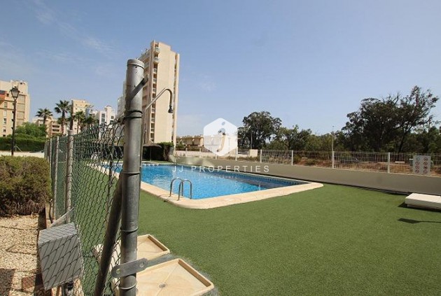D'occasion - Appartement -
Guardamar del Segura - Avenida del Puerto