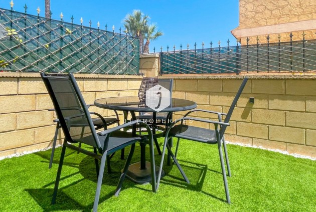 D'occasion - Chalet -
Orihuela Costa - Costa Blanca