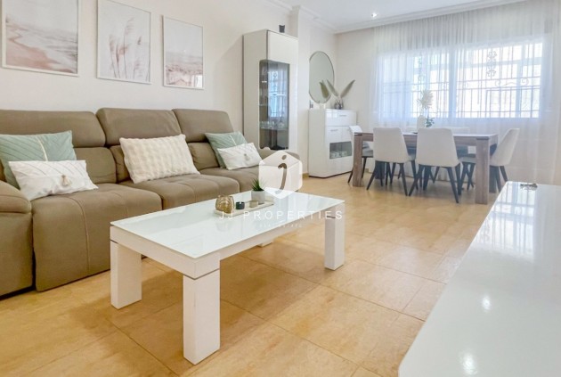 D'occasion - Chalet -
Orihuela Costa - Costa Blanca