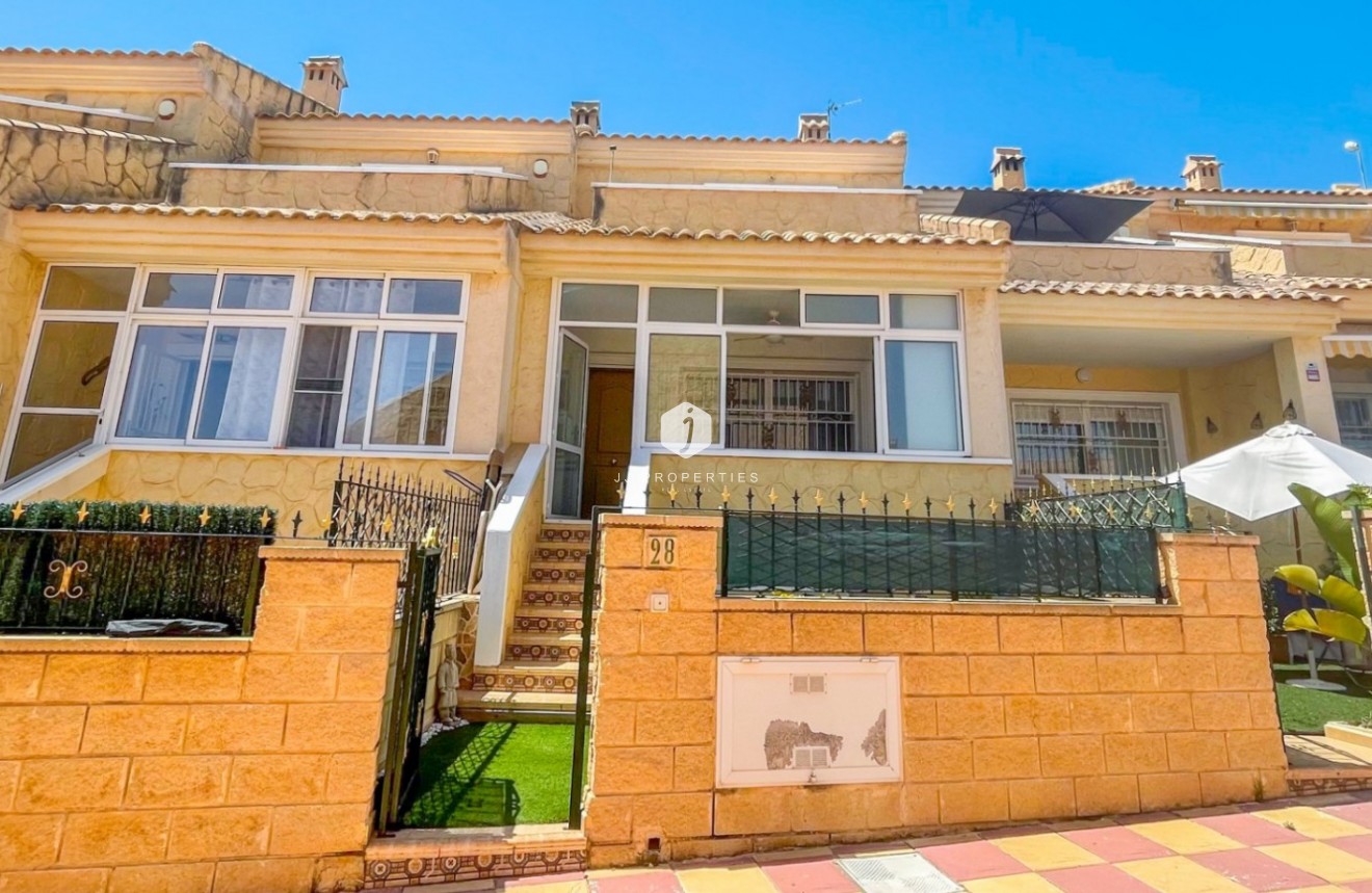 D'occasion - Chalet -
Orihuela Costa - Costa Blanca
