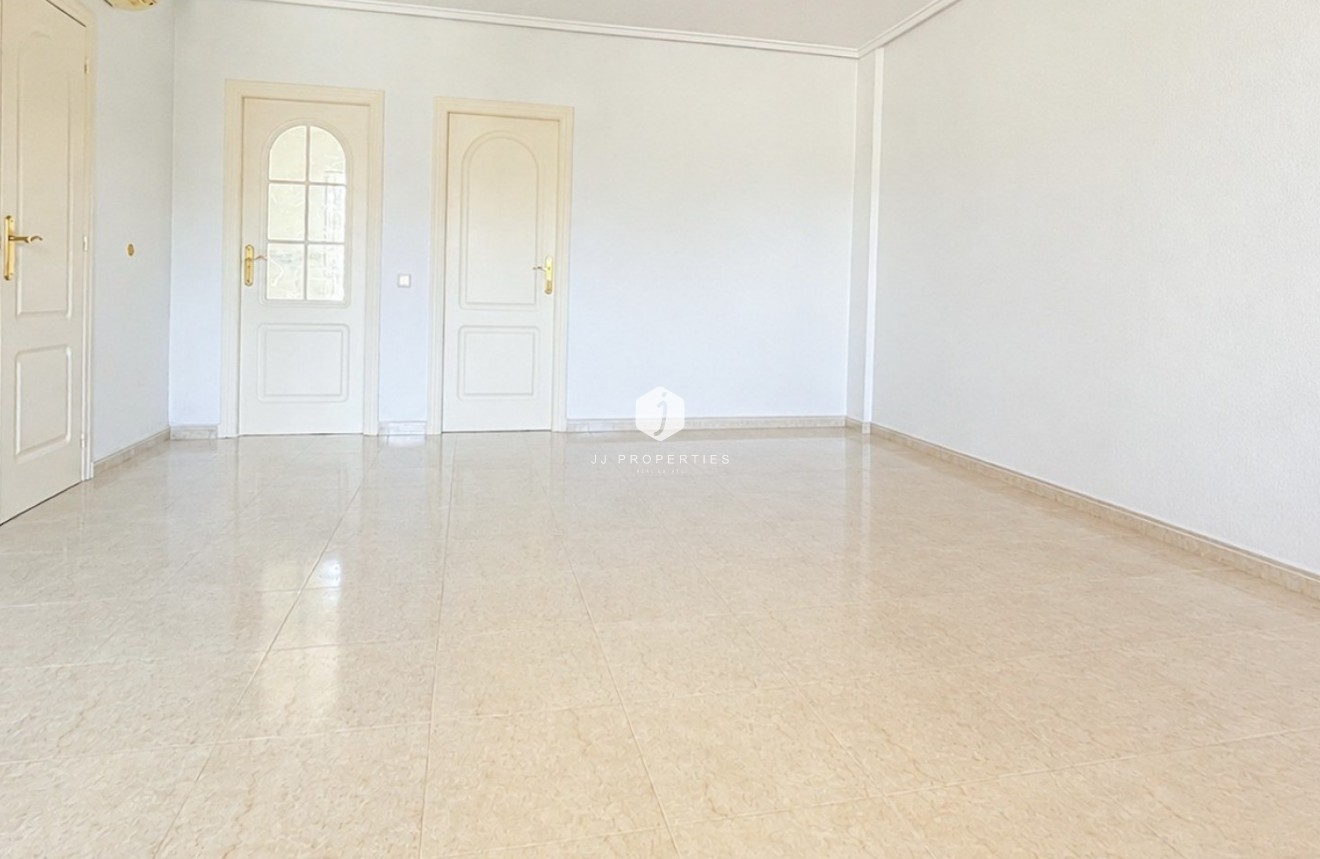 Segunda mano - Chalet -
Ciudad Quesada - Costa Blanca