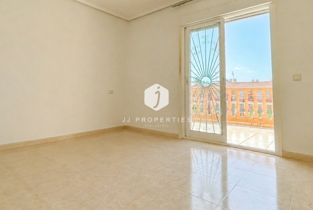 Segunda mano - Chalet -
Ciudad Quesada - Costa Blanca
