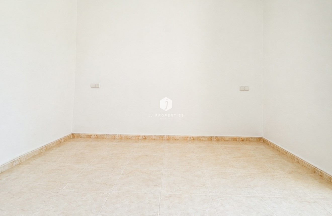 Segunda mano - Chalet -
Ciudad Quesada - Costa Blanca