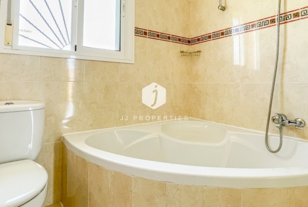 Segunda mano - Chalet -
Ciudad Quesada - Costa Blanca