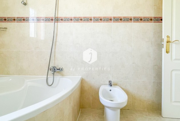 Segunda mano - Chalet -
Ciudad Quesada - Costa Blanca