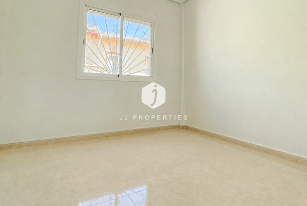 Segunda mano - Chalet -
Ciudad Quesada - Costa Blanca