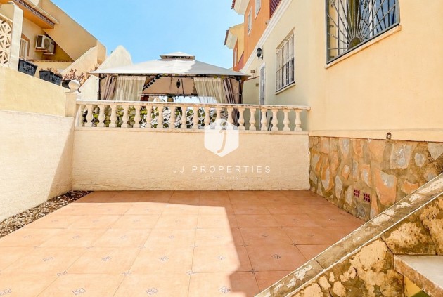 Segunda mano - Chalet -
Ciudad Quesada - Costa Blanca
