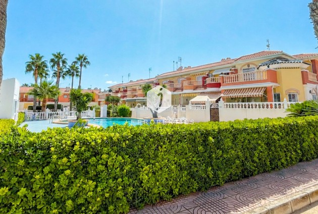 Segunda mano - Chalet -
Ciudad Quesada - Costa Blanca