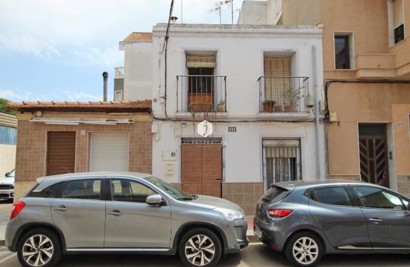 D'occasion - Chalet -
Guardamar del Segura - Centro