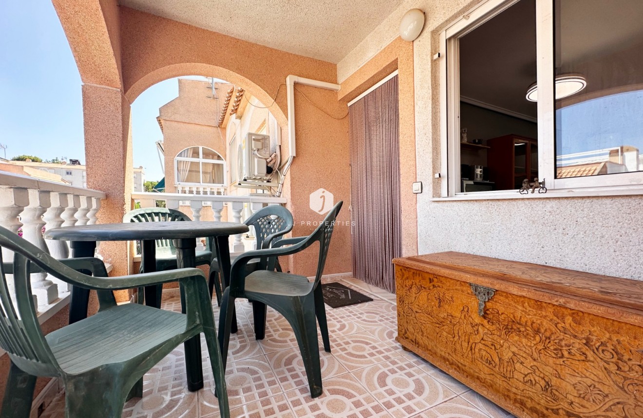 Tweedehands - Bungalow -
Torrevieja - Costa Blanca