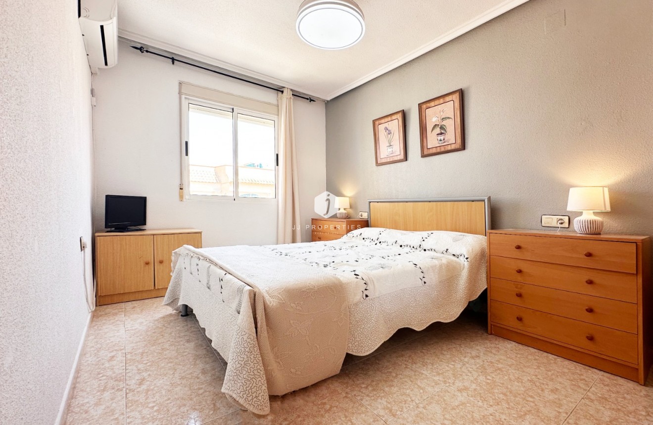 Tweedehands - Bungalow -
Torrevieja - Costa Blanca