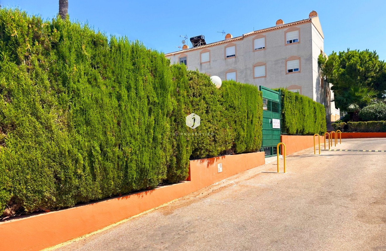 Tweedehands - Bungalow -
Torrevieja - Costa Blanca