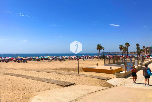 Tweedehands - Bungalow -
Torrevieja - Costa Blanca