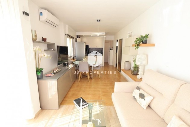 Tweedehands - Appartement / flat -
Torrevieja - Costa Blanca