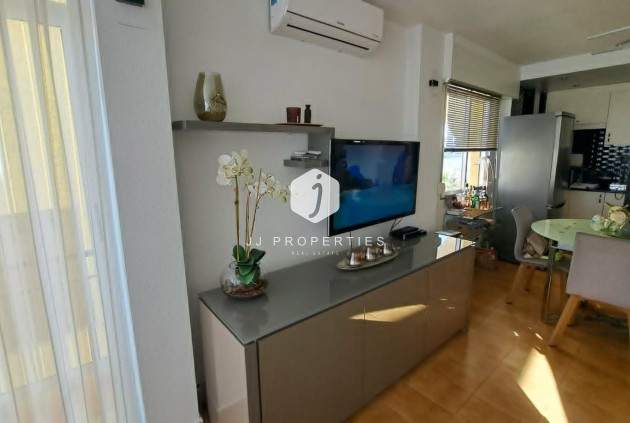 Tweedehands - Appartement / flat -
Torrevieja - Costa Blanca