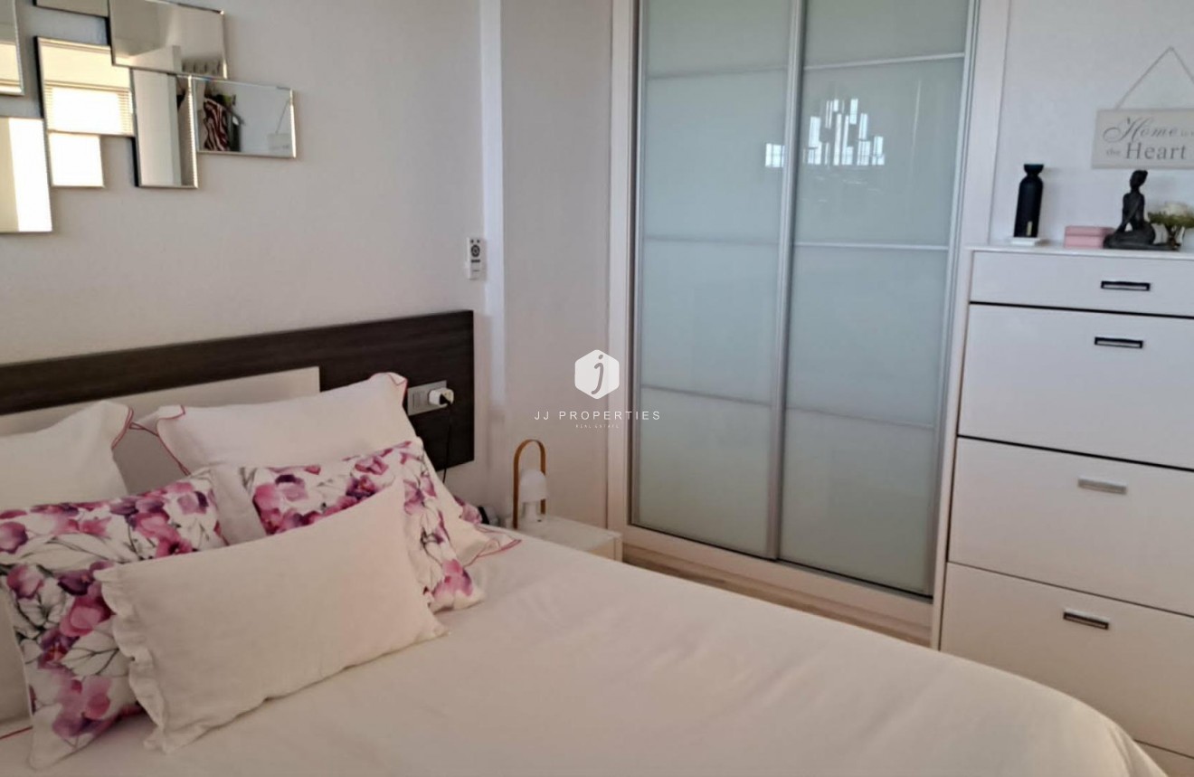 Tweedehands - Appartement / flat -
Torrevieja - Costa Blanca