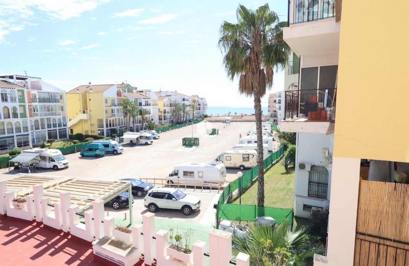 Tweedehands - Appartement / flat -
Torrevieja - Costa Blanca