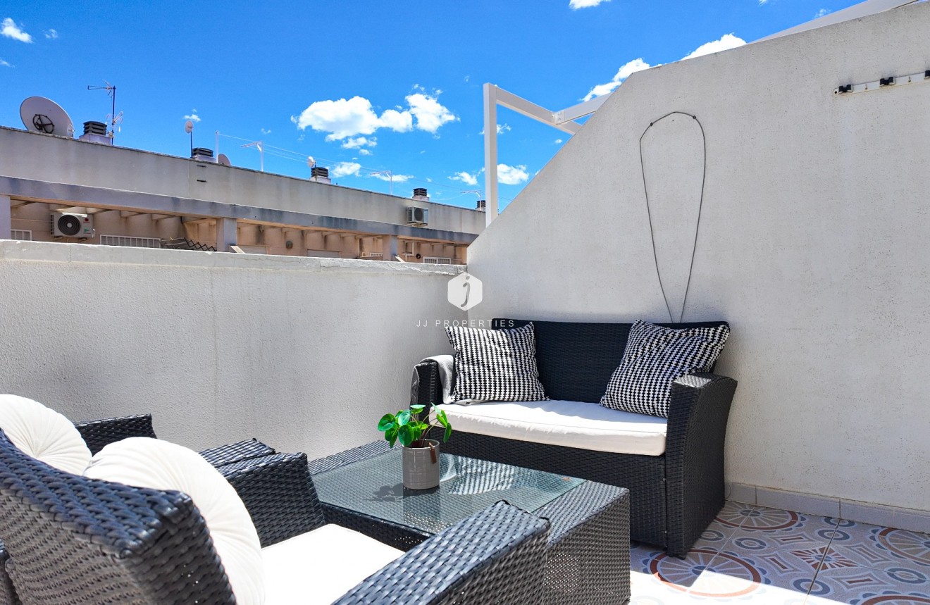 Resale - Apartment / flat -
Torrevieja - Costa Blanca