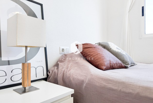Resale - Apartment / flat -
Torrevieja - Costa Blanca