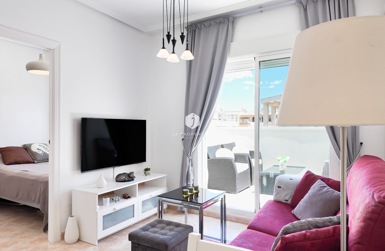 Resale - Apartment / flat -
Torrevieja - Costa Blanca