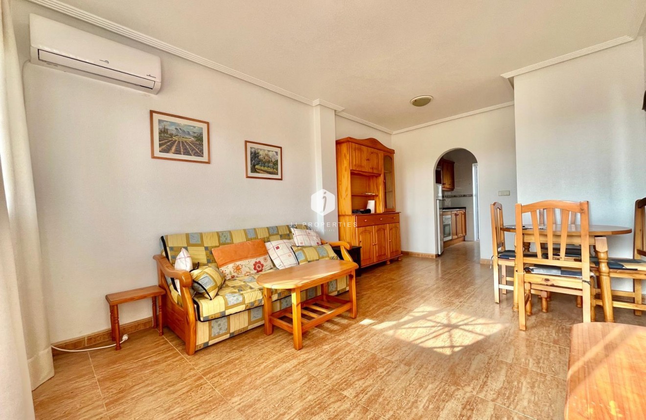 Aus zweiter Hand - Bungalow -
Orihuela Costa - La Chismosa