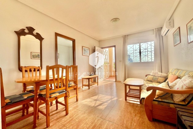 Aus zweiter Hand - Bungalow -
Orihuela Costa - La Chismosa