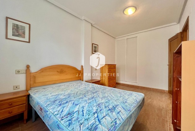 Aus zweiter Hand - Bungalow -
Orihuela Costa - La Chismosa