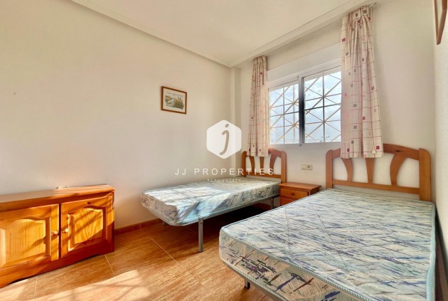 Aus zweiter Hand - Bungalow -
Orihuela Costa - La Chismosa