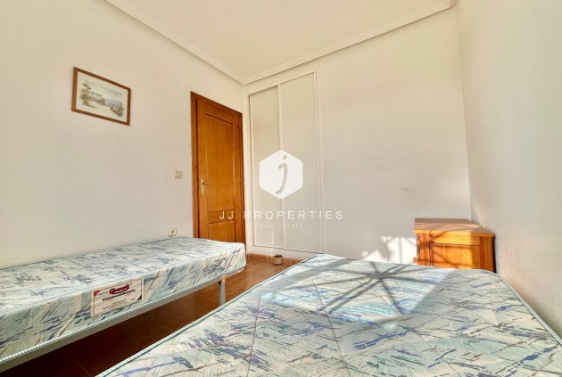 Aus zweiter Hand - Bungalow -
Orihuela Costa - La Chismosa