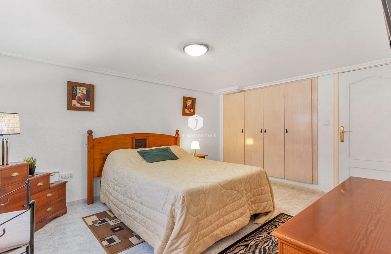 Resale - Villa -
Torrevieja - Los Balcones - Los Altos del Edén