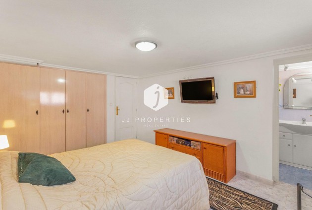 Resale - Villa -
Torrevieja - Los Balcones - Los Altos del Edén