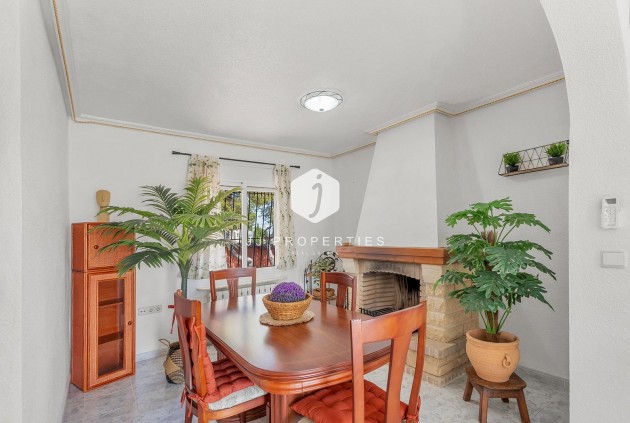 Resale - Villa -
Torrevieja - Los Balcones - Los Altos del Edén