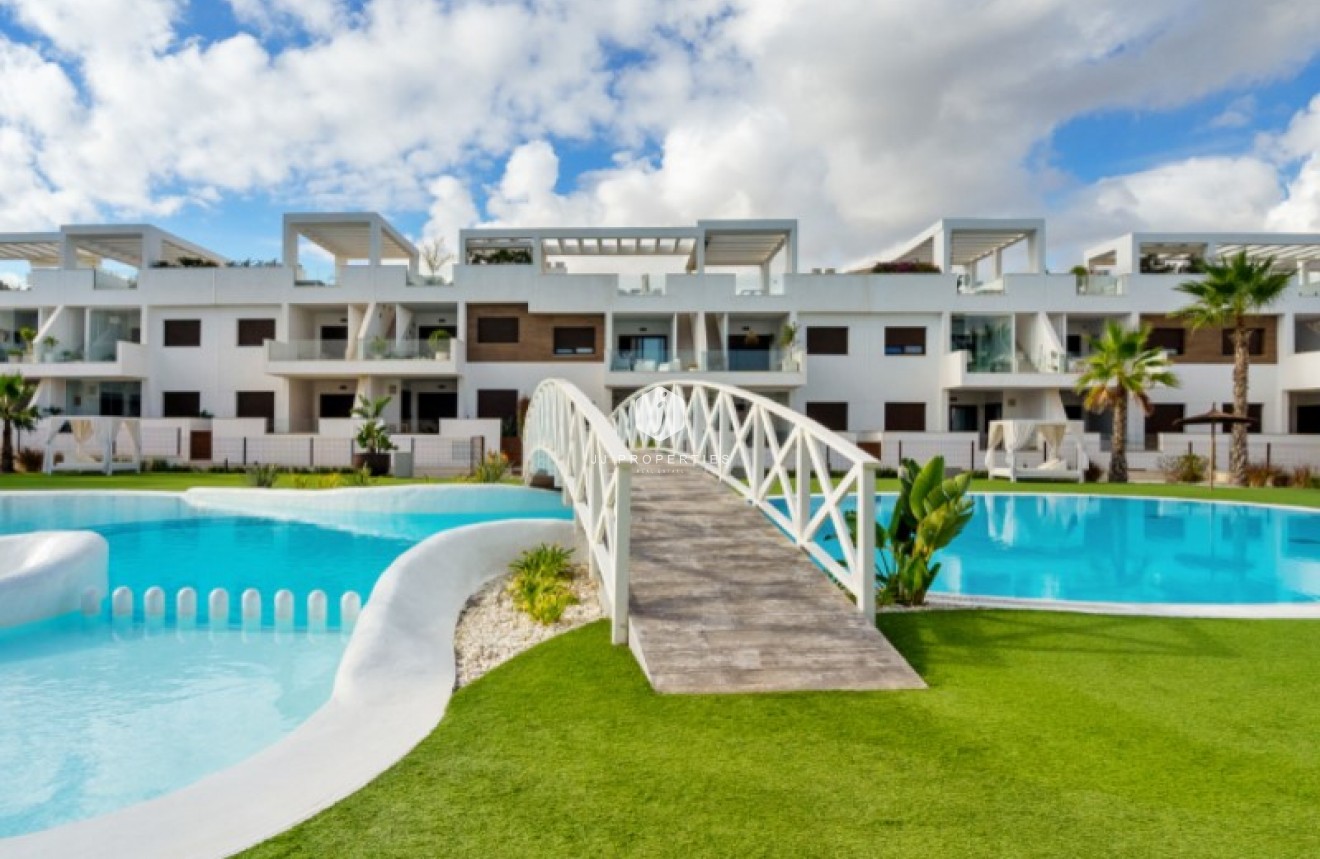 Segunda mano - Villa -
Torrevieja - Costa Blanca