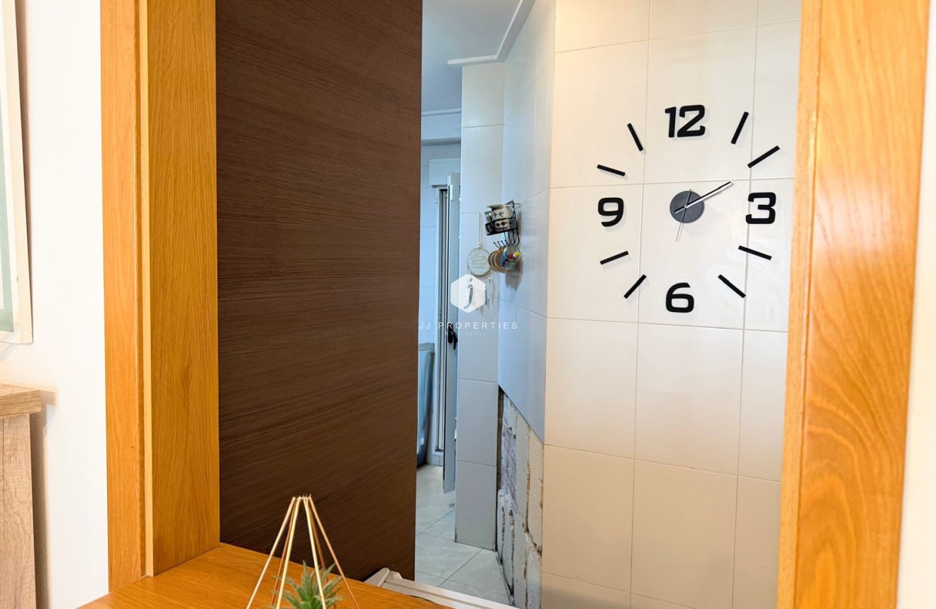 Tweedehands - Appartement / flat -
Torrevieja - Costa Blanca