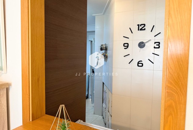 Tweedehands - Appartement / flat -
Torrevieja - Costa Blanca