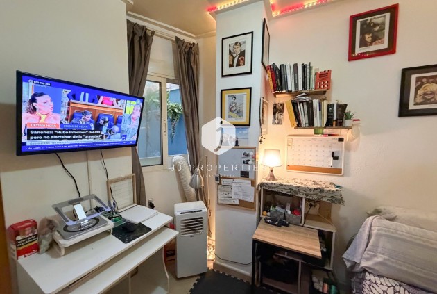 Tweedehands - Appartement / flat -
Torrevieja - Costa Blanca