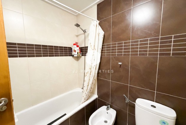 Tweedehands - Appartement / flat -
Torrevieja - Costa Blanca