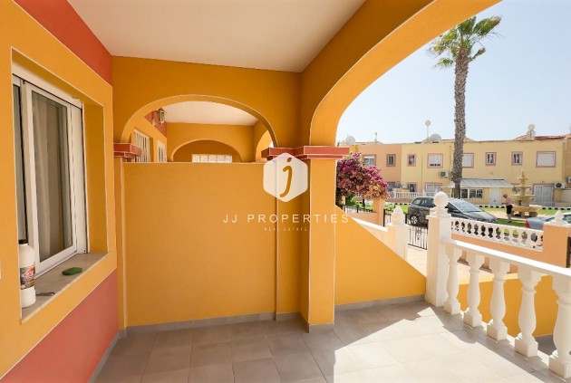 Tweedehands - Chalet -
Orihuela Costa - Costa Blanca
