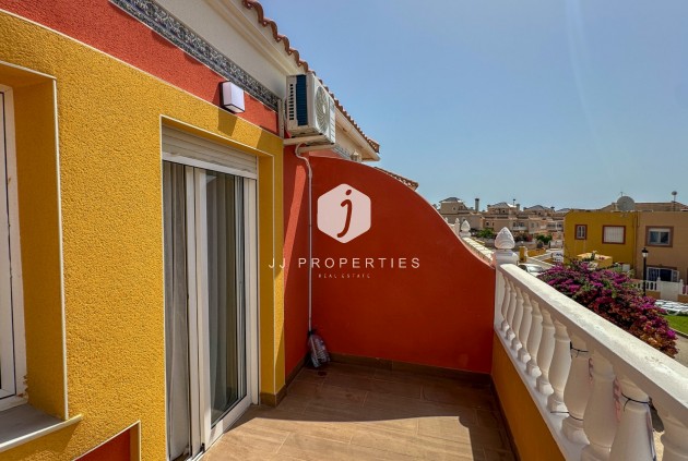 Tweedehands - Chalet -
Orihuela Costa - Costa Blanca