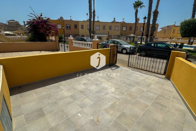Tweedehands - Chalet -
Orihuela Costa - Costa Blanca