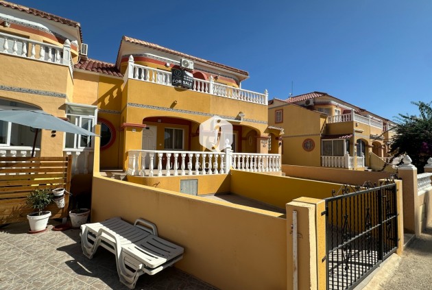 Tweedehands - Chalet -
Orihuela Costa - Costa Blanca