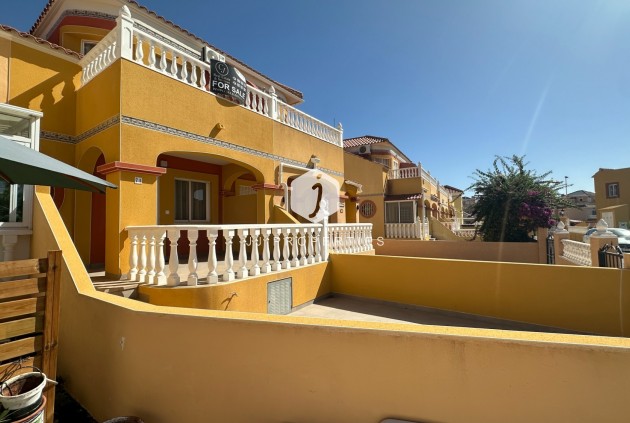 Tweedehands - Chalet -
Orihuela Costa - Costa Blanca