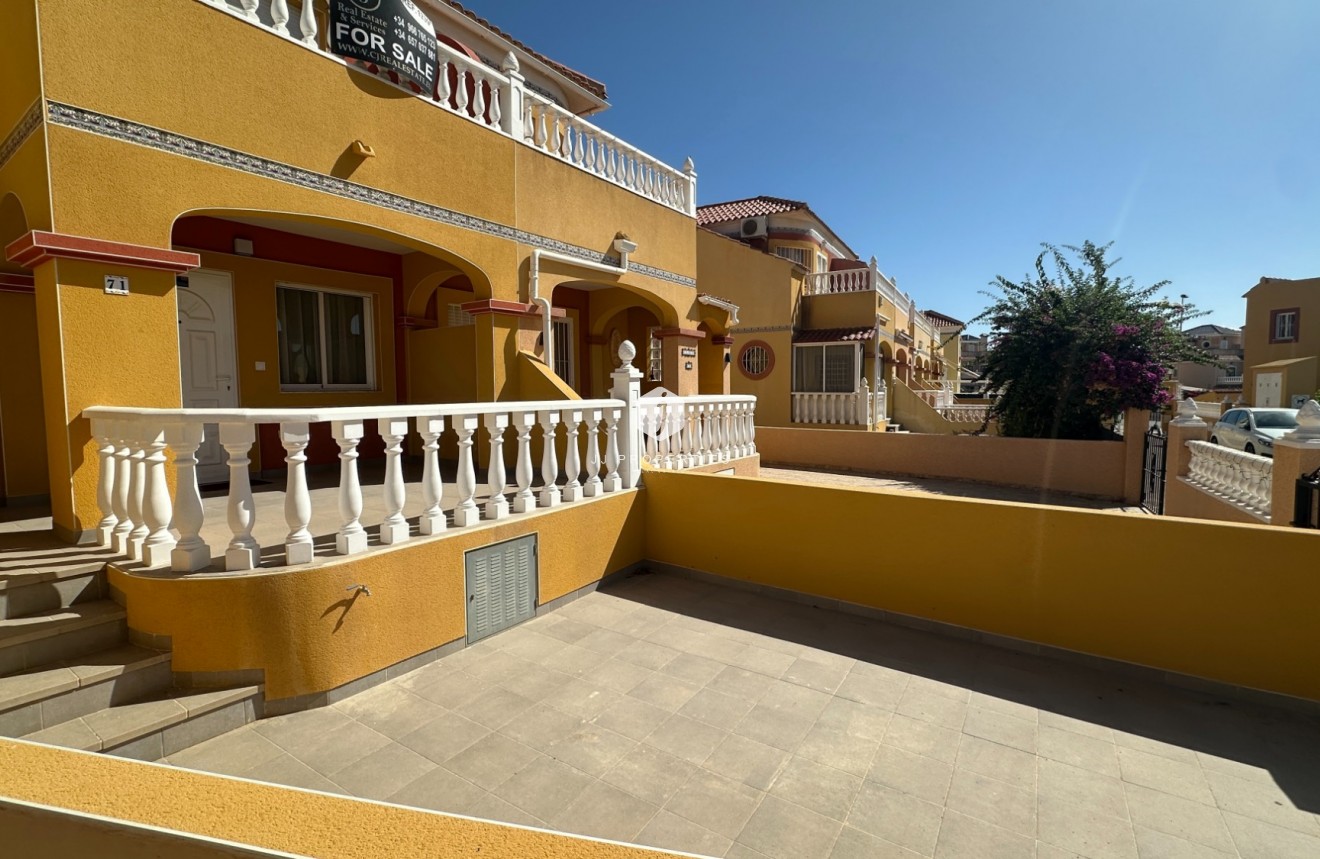 Tweedehands - Chalet -
Orihuela Costa - Costa Blanca